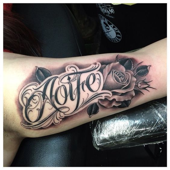Tattoos of nombres rosa 16