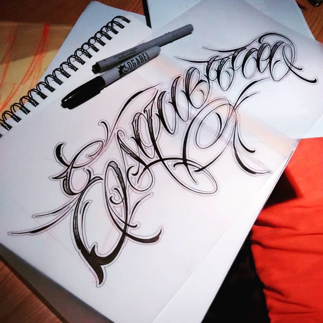 Tattoos von nombres sombreados 50