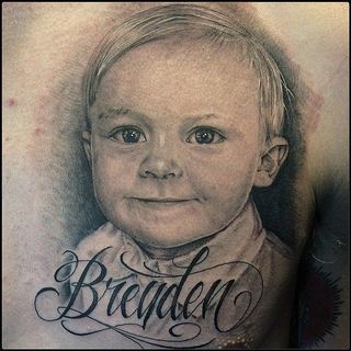Tatuajes de nombres tomas 16