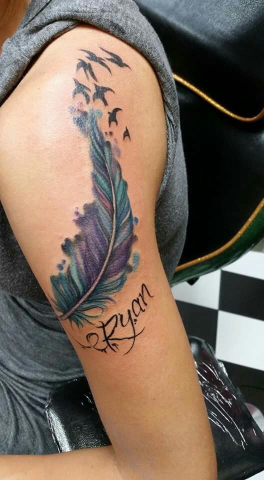 Tatuajes de nombres triana 13