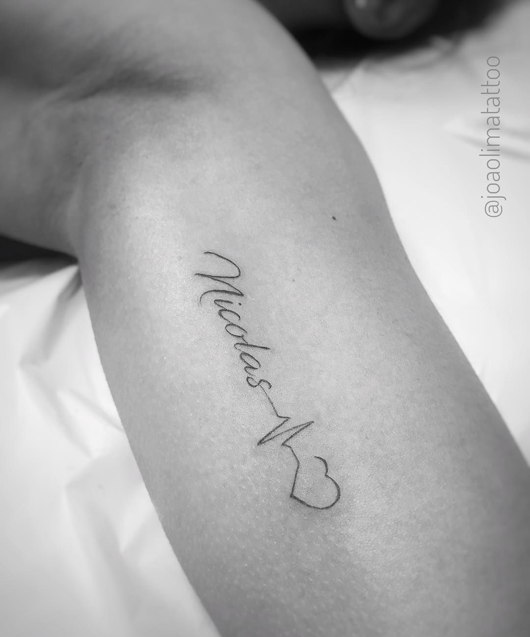Tattoos of nombres uma 24