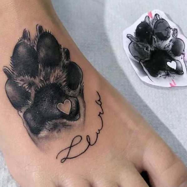 Tattoos von nombres y flores 34