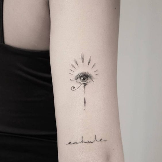 Tattoos von ojos egipcios 2