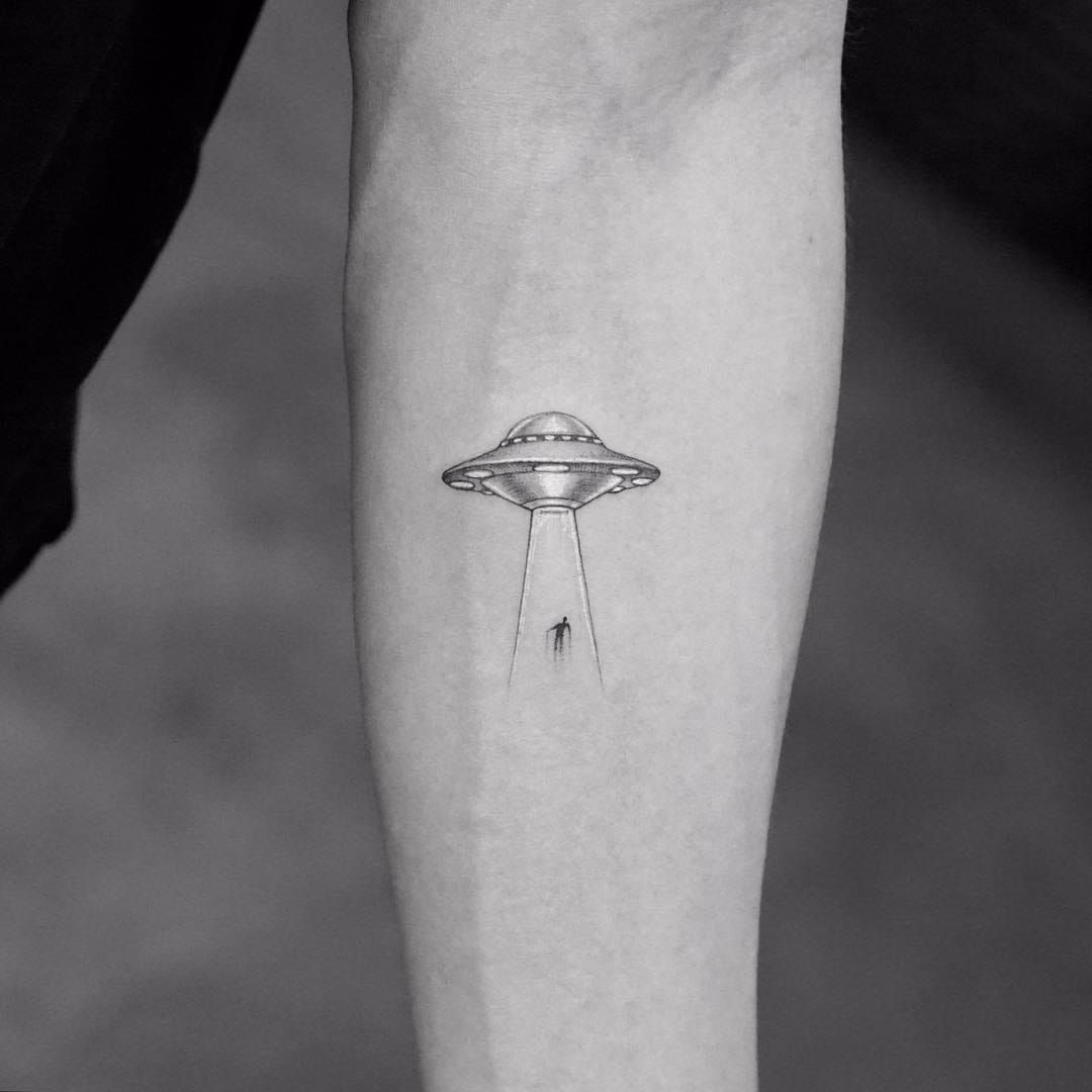 Tatuajes de ovnis