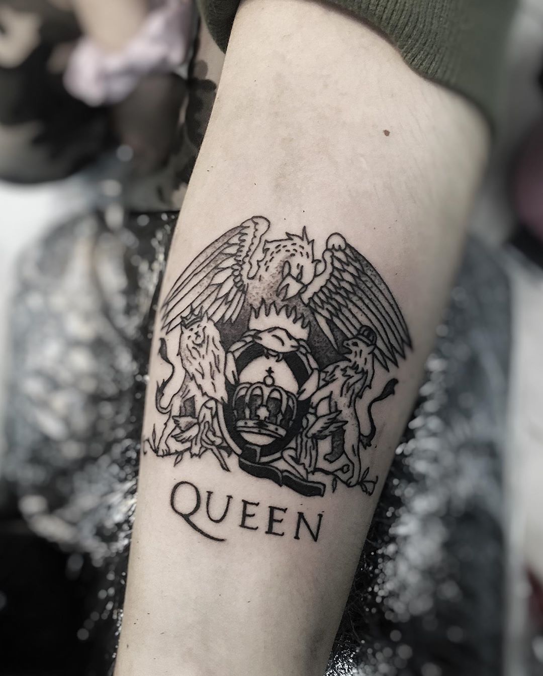 Tatouages de queen band 9
