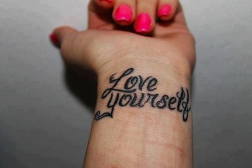 Tattoos of quererse a uno mismo 7