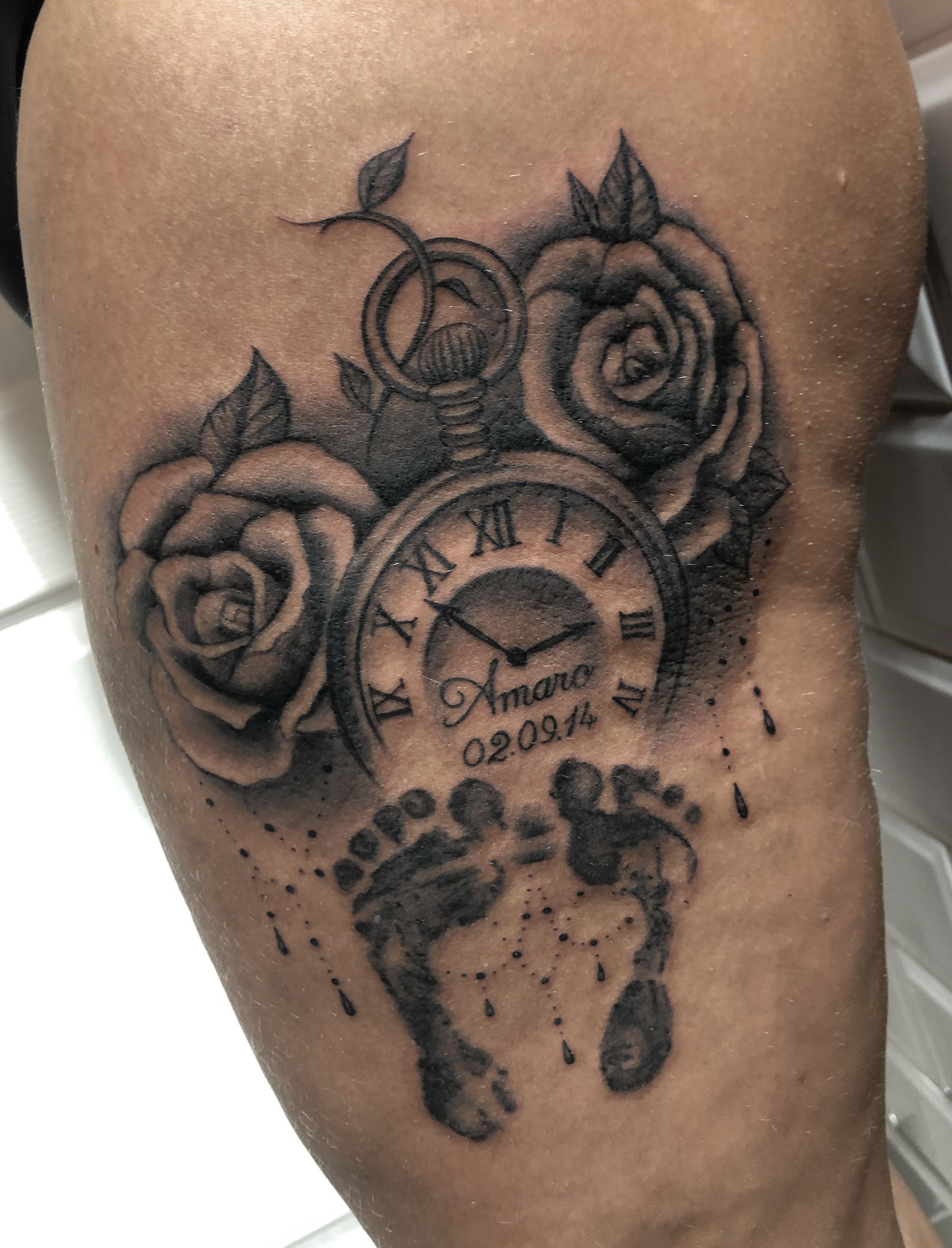 Tatuaggi di relojes con nombres y fechas 2