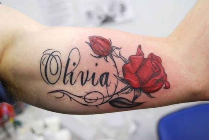 Tattoos of rosas con nombre 36