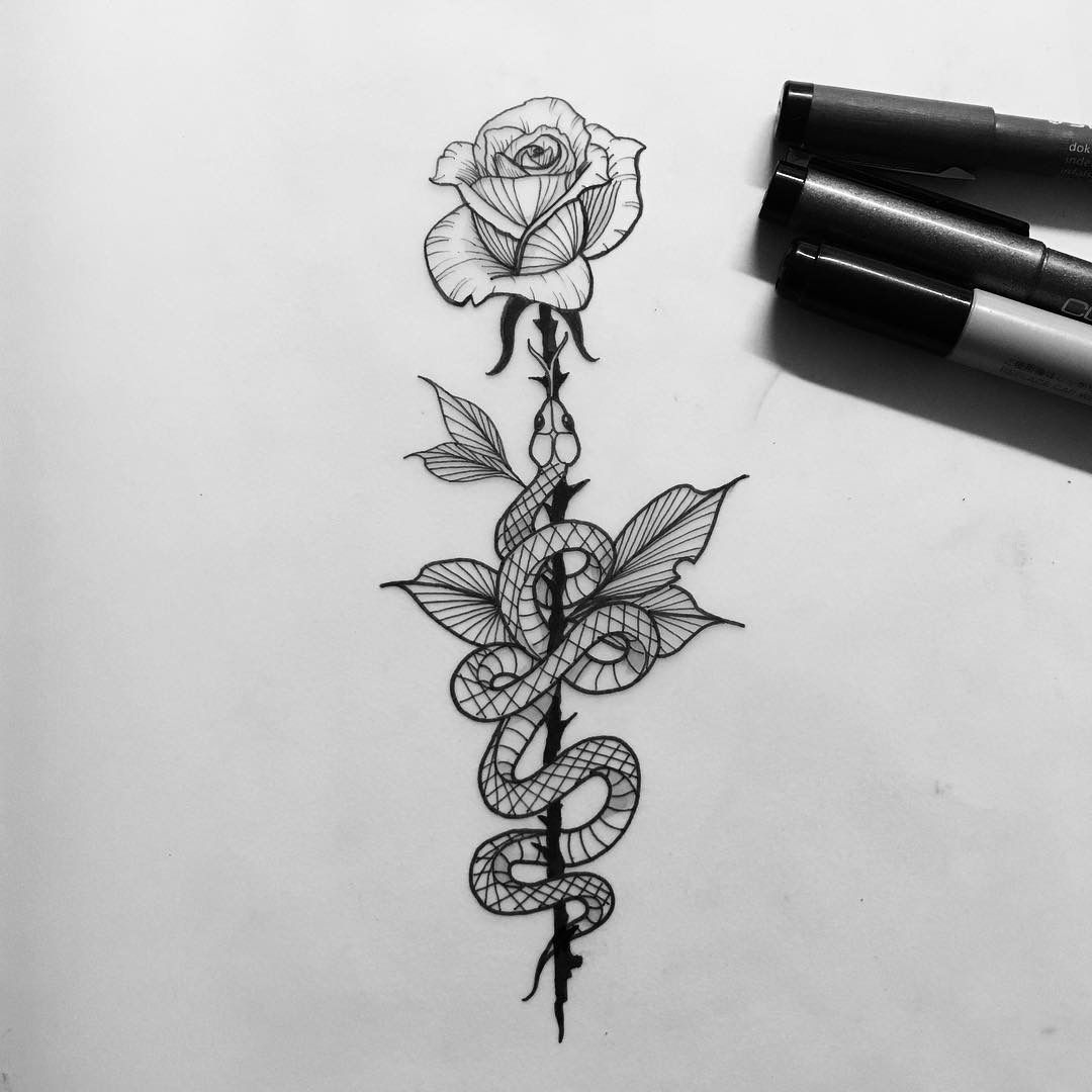 Tatuaggi di rosas en el pecho 31