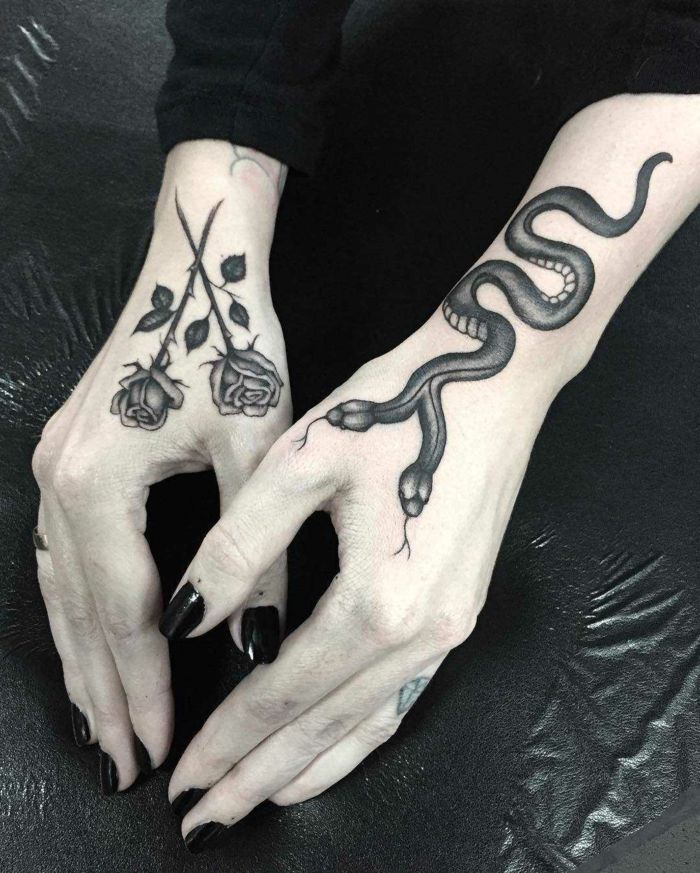 Tatuaggi di rosas en la pierna 8