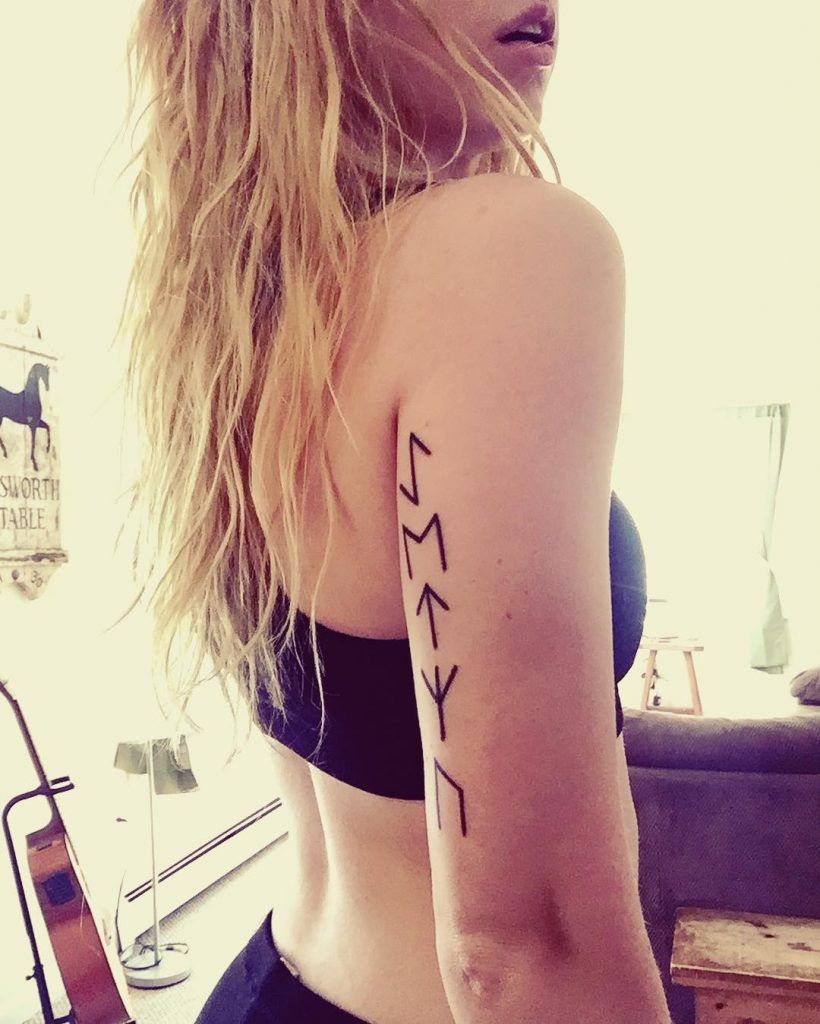 Tatuaggi di runas 33