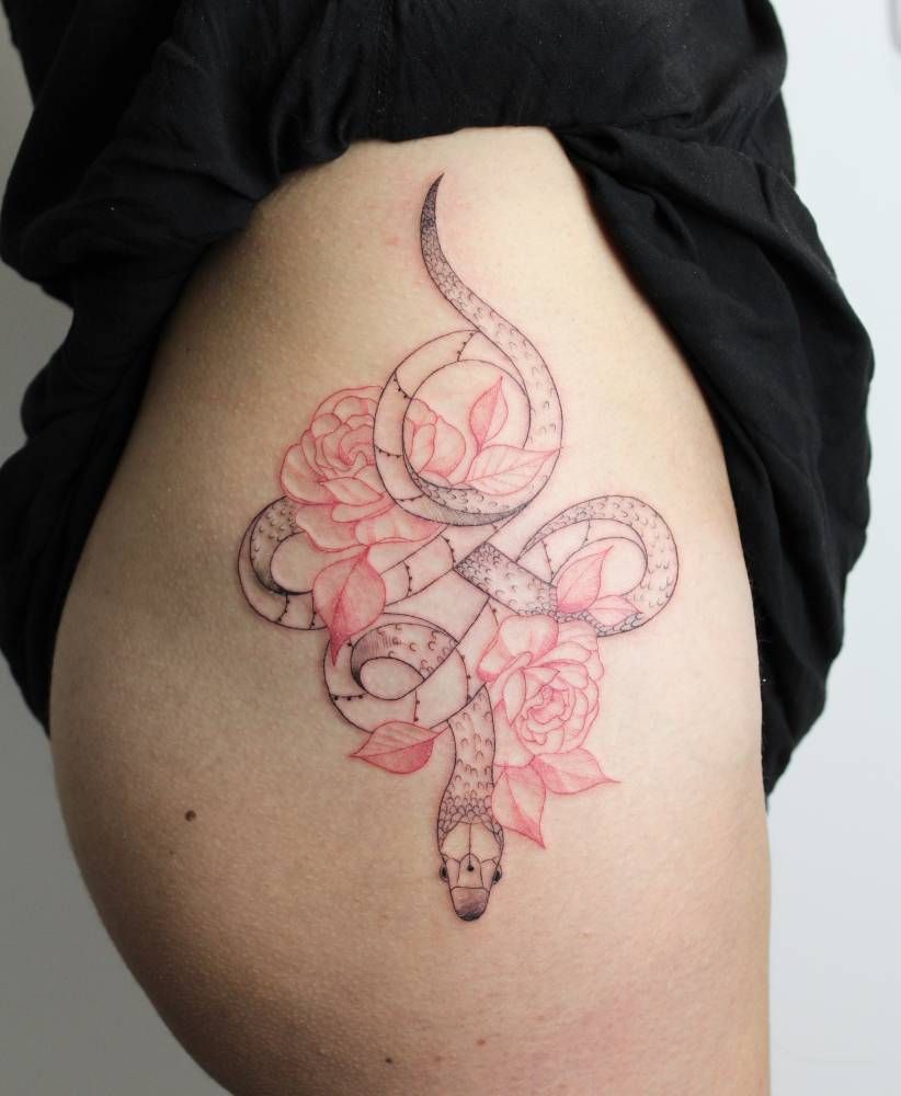Tattoos of serpientes 37