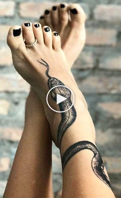 Tattoos of serpientes 39