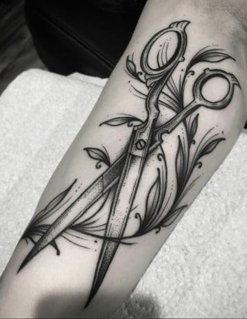 Tatuajes de tijeras 14