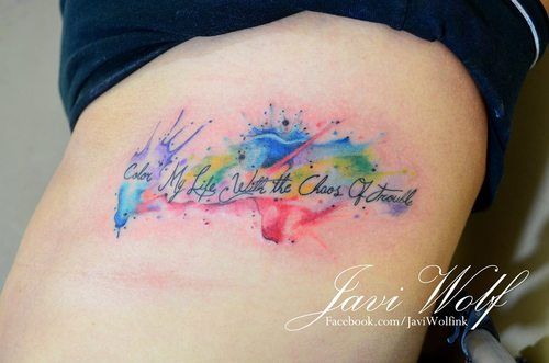 Tattoos of tres nombres en el brazo 15
