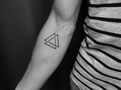 Tattoos von triangulos 8