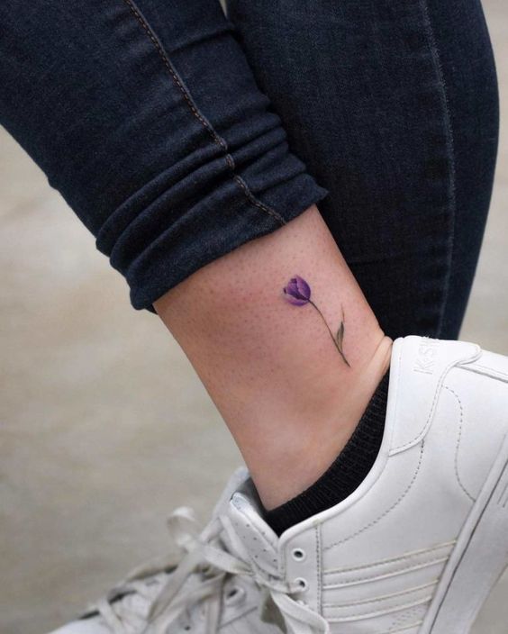 Tatuajes de tulipanes 14
