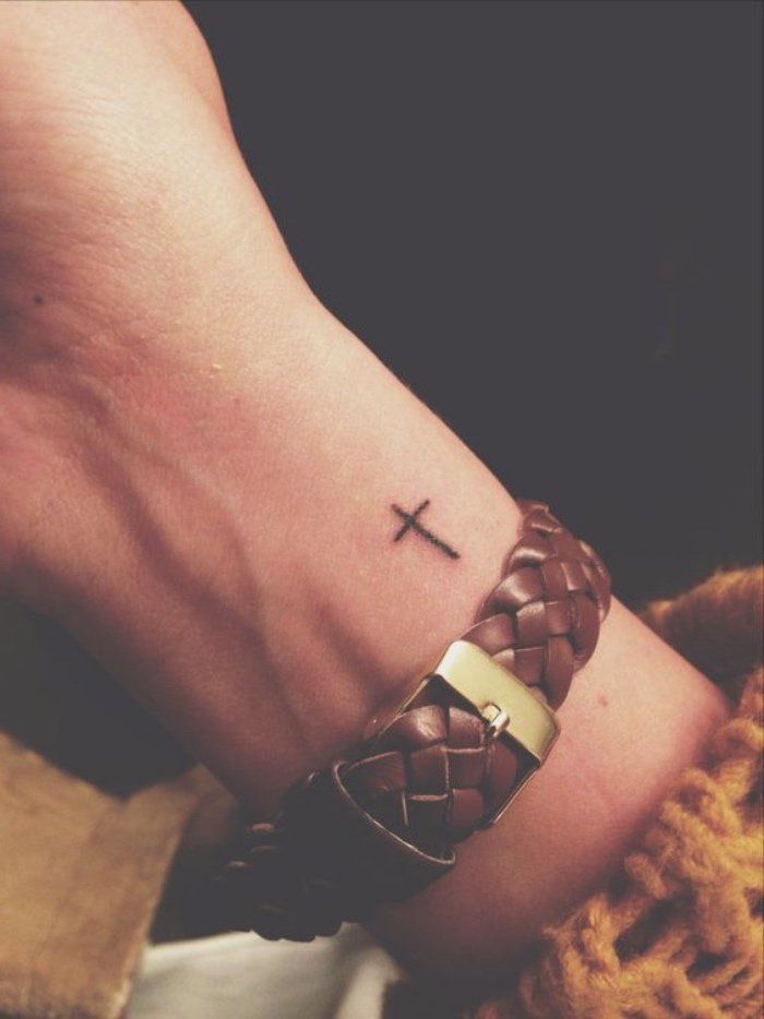 Tattoos von una cruz 21