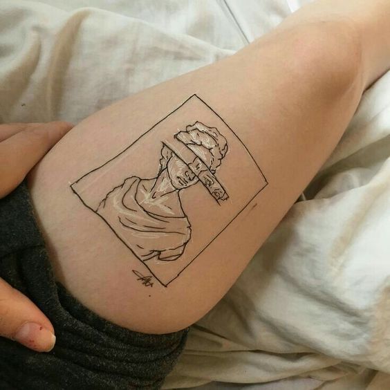 Tatuaggi di una linea 40
