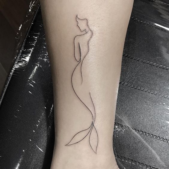 Tatuaggi di una linea 8