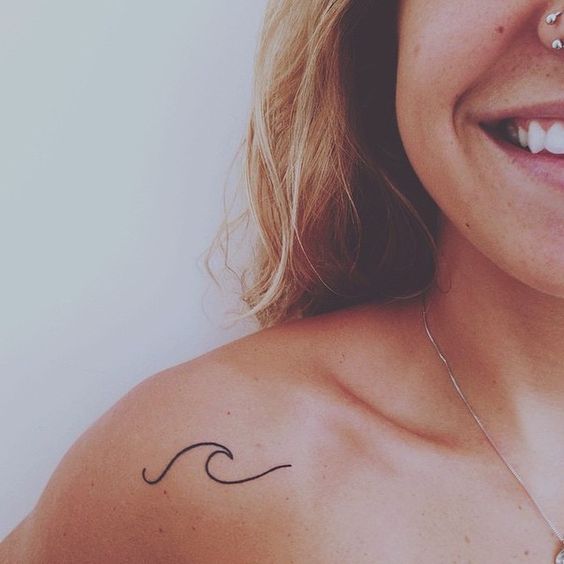 Tatuajes de una ola