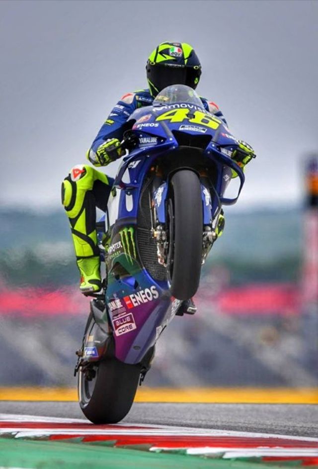 Tattoos of valentino rossi 12