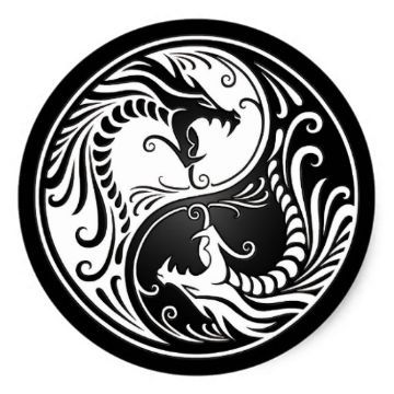Tatuajes de yin yang con dragon 16
