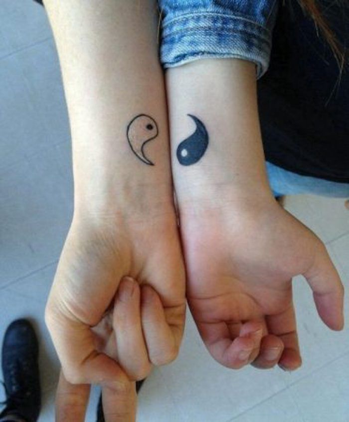 Tatuajes de yin yang para hermanos 4