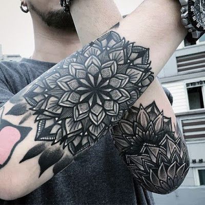 Tatuajes de yoga para hombres 15