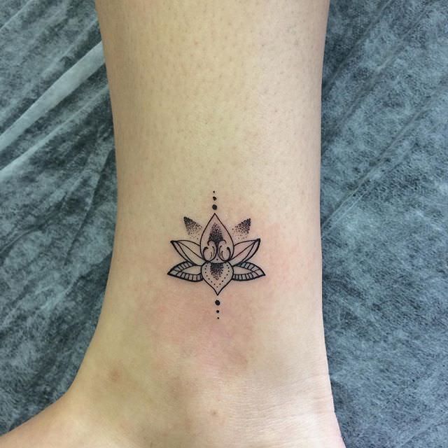 Tatuagens de yoga y su significado 7