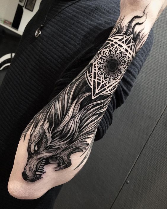 Tatuajes en Antebrazo para Hombre 26