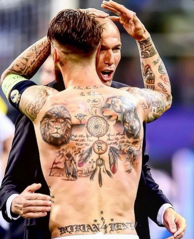 Tatuajes en Cintura para Hombre 6