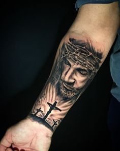 Tatuajes en Codo para Hombre 16