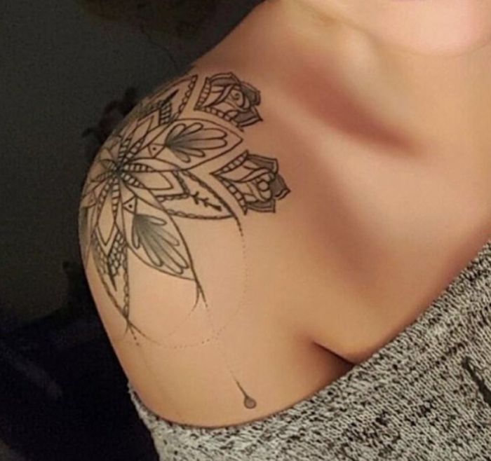 Tatuajes en Hombro para Hombre 27