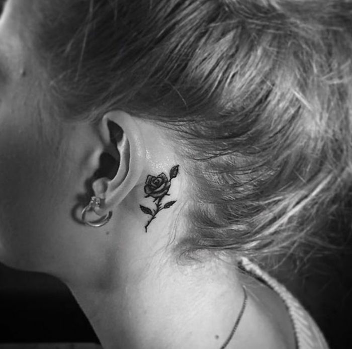 Tatuajes en Oreja para Hombre 3