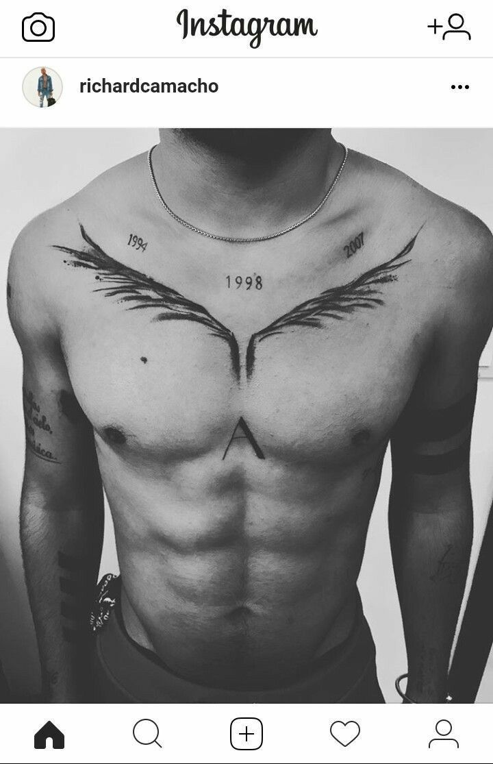 Tatuajes en Pecho para Hombre 31