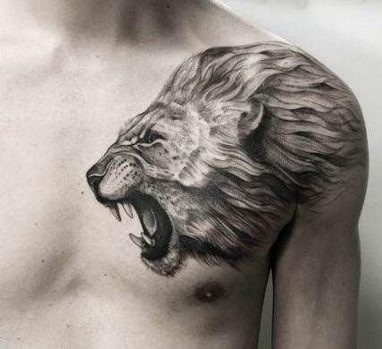 Tatuajes en Pecho para Hombre 23