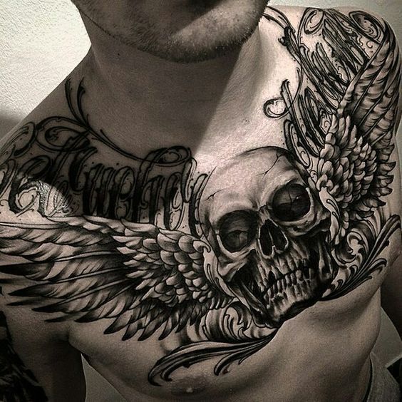 Tatuajes en Pecho para Hombre 15