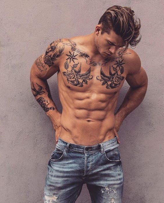 Tatuajes en Pecho para Hombre 9