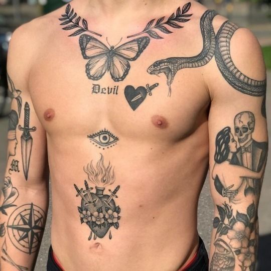 Tatuajes en Pecho para Hombre 7
