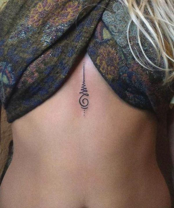 Tatuajes en Barriga para Mujer 33