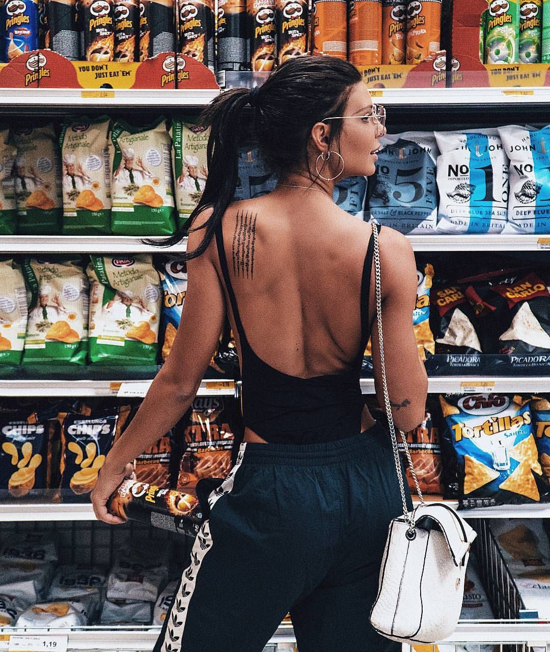 Tatuajes en Barriga para Mujer 21