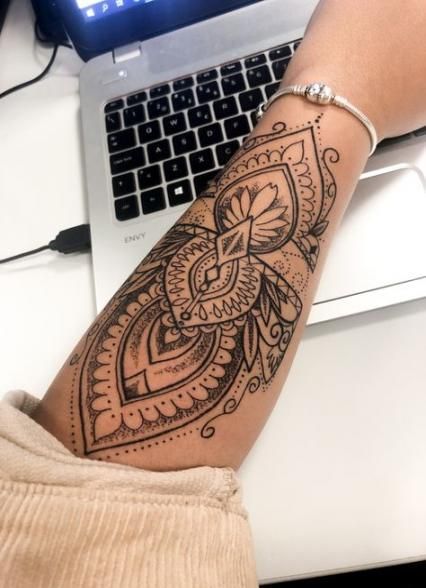 Tatuajes en Brazo para Mujer 52