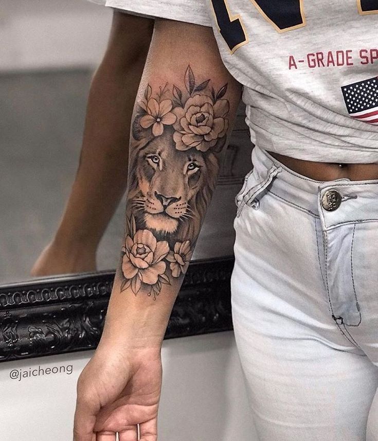Tatuajes en Brazo para Mujer 48