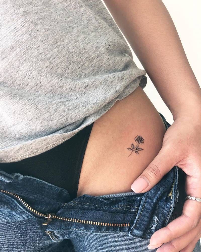Tatuajes en Cadera para Mujer 66
