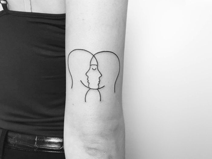 Tatuajes en Cara para Mujer 11
