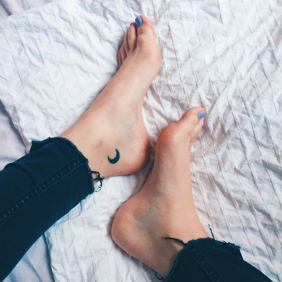 Tatuajes en Clavícula para Mujer 30