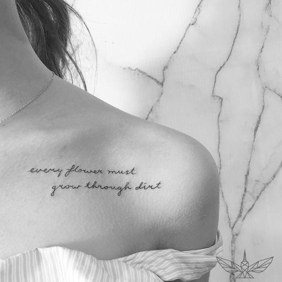Tatuajes en Clavícula para Mujer 22