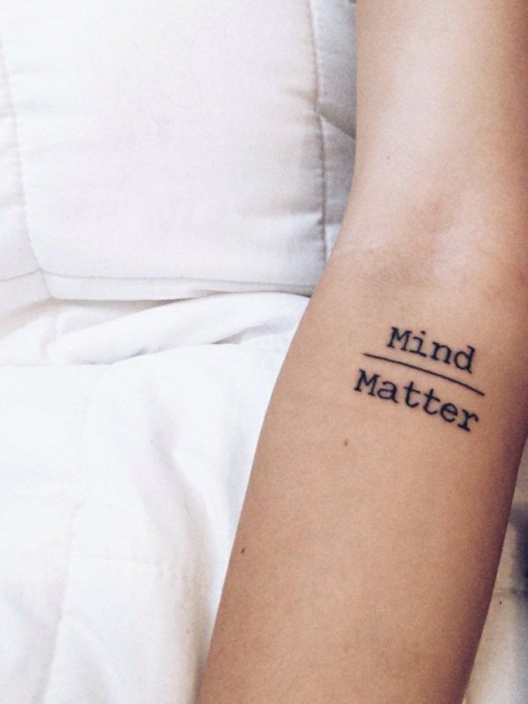 Tatuajes en Codo para Mujer 32