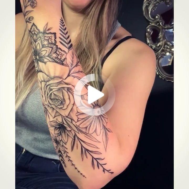 Tatuajes en Codo para Mujer 20
